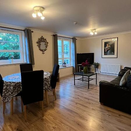 Edinburgh City Centre - Powderhall Modern Spacious 2 Bedroom Apartment With Free Parking Edimburgo Exterior foto
