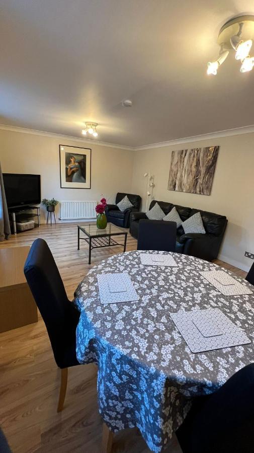 Edinburgh City Centre - Powderhall Modern Spacious 2 Bedroom Apartment With Free Parking Edimburgo Exterior foto