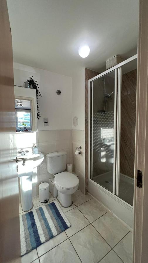 Edinburgh City Centre - Powderhall Modern Spacious 2 Bedroom Apartment With Free Parking Edimburgo Exterior foto